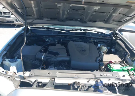 2017 Toyota Tacoma Sr V6 z USA, uszkodzony, nr VIN 3TMCZ5AN3HM120006